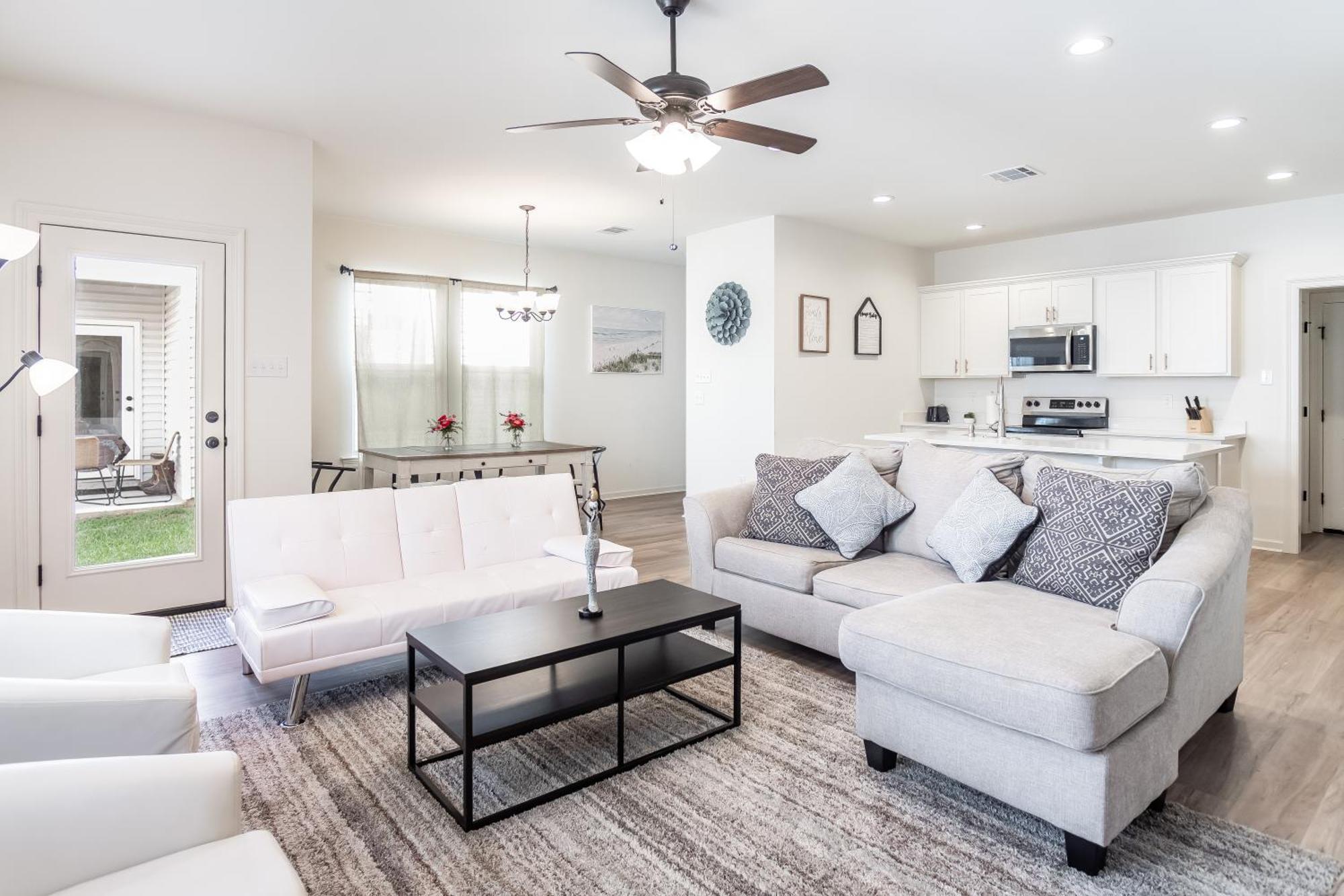 Luxury Townhome By Lsu Campus Baton Rouge Exterior photo